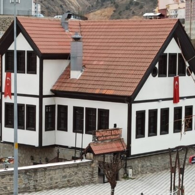 Gümüşhane'deki tarihi Balyemez Konağı müzeye dönüştürülüyor