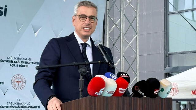 Sağlık Bakanı Memişoğlu: "Türkiye sağlık teknolojilerinde de dünyanın sayılı ülkeleri arasına girecek"
"Türkiye kendi doppler ultrason cihazını yerli olarak üretebilecek, fabrikası Türkiye'de kurulacak"
