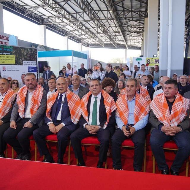 AGROAYVALIK 2026 Tarım ve Hayvancılık Fuarı açıldı