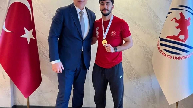 OMÜ'lü milli sporcu Fırat Çekim iki farklı branşta madalya kazandı
