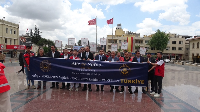 Kilis'te 'Aile Günü' yürüyüşü düzenlendi