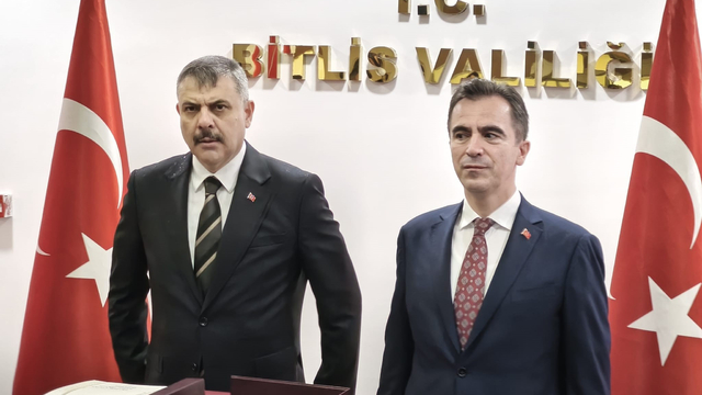 Bakan Çiftçi, Bitlis'te
