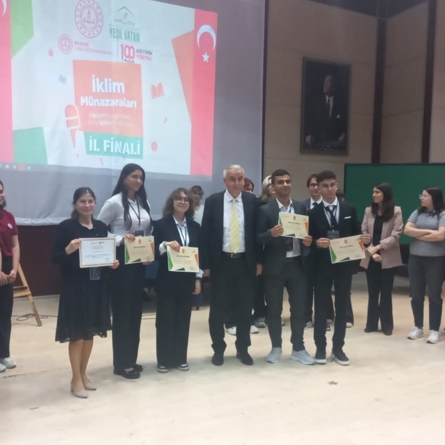 Münazarada Balıkesir şampiyonu oldular