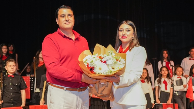 Şehitkamil çocuk orkestrasından coşkulu 19 Mayıs konseri
Yılmaz: "sanatla büyüyen çocuklar geleceğe umutla bakacak"