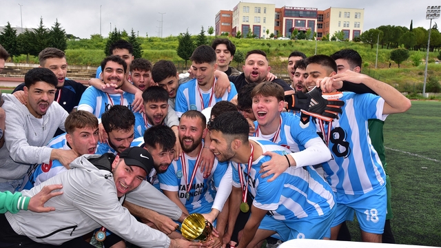 BAÜN Spor FEST 2026'da kupalar sahiplerini buldu