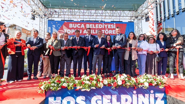 CHP Genel Başkanı Özel, Buca'da eğitim ve spor merkezlerinin açılışını yaptı