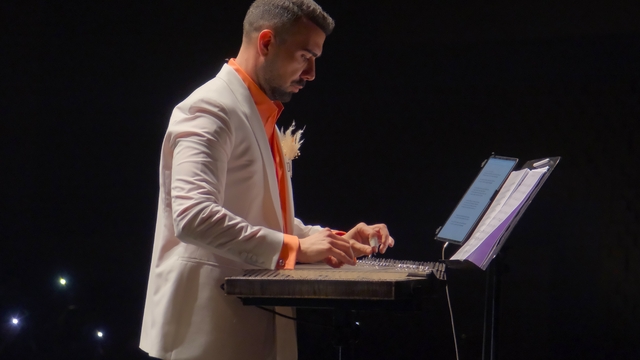 Mersin'de "İyilik Korosu" konser verdi