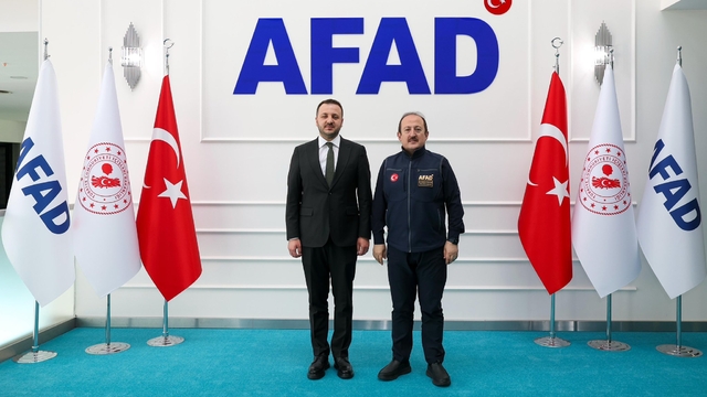AK Parti Siirt İl Başkanı Özturan'dan AFAD Başkanı Pehlivan'a ziyaret
