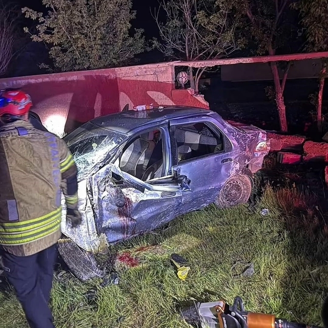 Muş'ta aynı otomobilde bulunan 4 kız kardeş kaza geçirdi: 1 ölü
