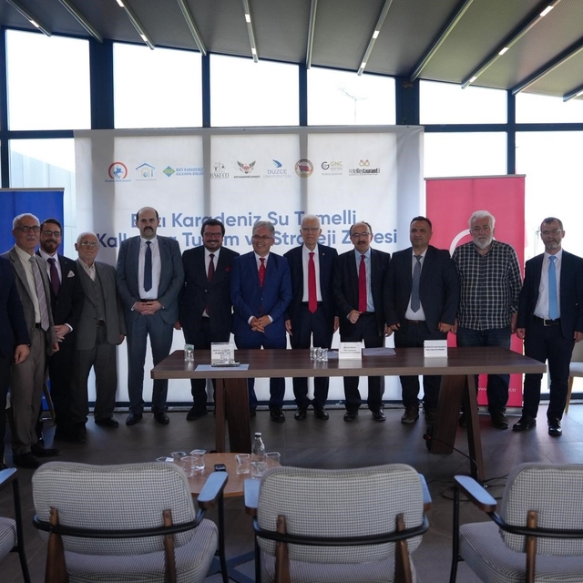 Batı Karadeniz su temelinde kalkınma turizm ve strateji zirvesi Düzce'de dü...