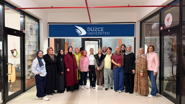 Düzce Üniversitesi'nde girişimci kadın akademisi ilk programını gerçekleştirdi