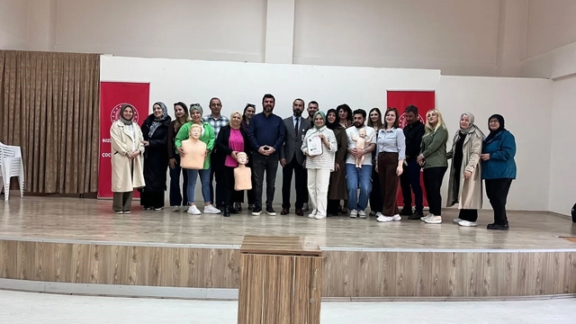 Bilecik'te ilk yardım uygulamaları anlatıldı