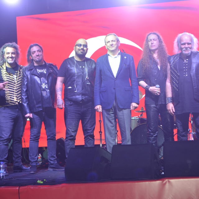 Kurtalan Ekspres Ayvalık Gastrofest'te nostalji rüzgârı estirdi
Ayvalık, An...