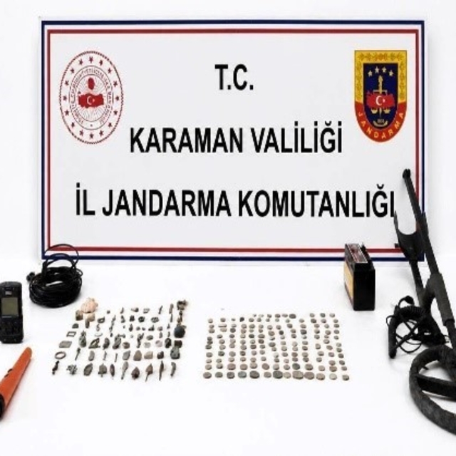 Karaman'da tarihi eser ele geçirildi: 12 tutuklama