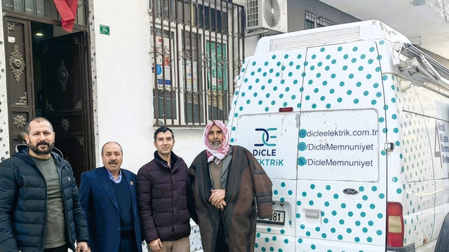 Dicle Elektrik'ten muhtarlara mobil hizmet