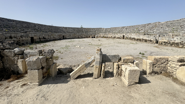 Perge'de mahkumların üzerine vahşi hayvanların salındığı "giyotin kapı" sistemi gün yüzüne çıkarıldı