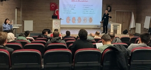 Göç İdaresi personellerine halk sağlığı eğitimi verildi