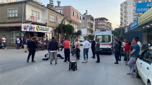 Serik'te iki motosiklet çarpıştı: 3 yaralı
