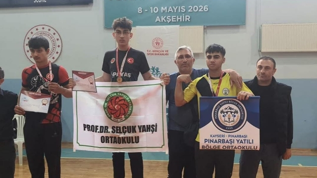 Yatılı bölge okulundan Türkiye üçüncülüğüne