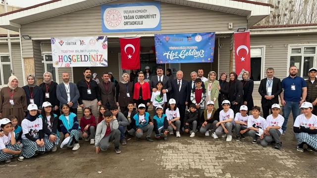 Köprüköy'de bilim fuarı yoğun ilgi gördü