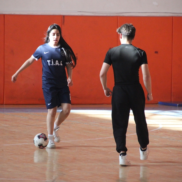 Okul çıkışı sporla kötü alışkanlıklardan uzaklaşıyorlar