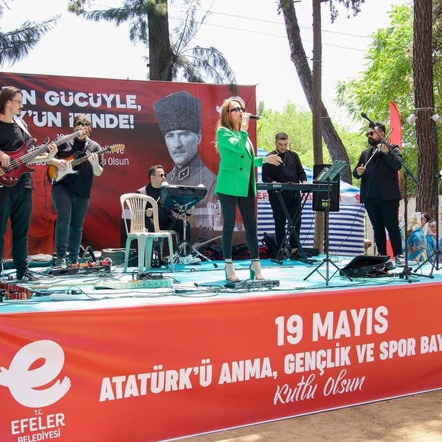 Efeler'de 19 Mayıs coşkusu "Gençlik Şenliği" ile yaşanacak