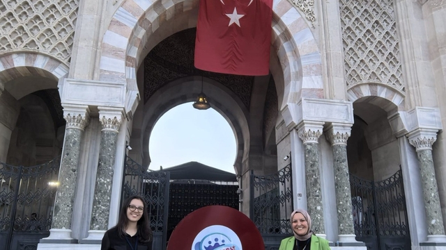 Lise öğrencisi İkra Seltu Güler'in büyük başarısı
'Bir gün hepimiz yaşlanacağız' projesiyle Türkiye birincisi oldu