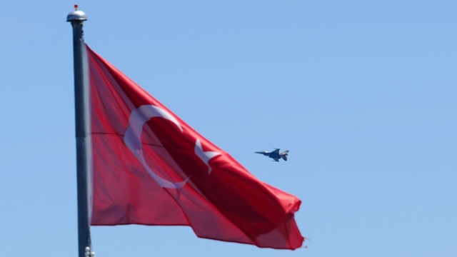 SOLOTÜRK'ten Samsun'da çevre tanıma uçuşu