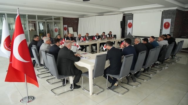 Türk Veteriner Hekimleri Birliği bölge toplantısı Muş'ta yapıldı