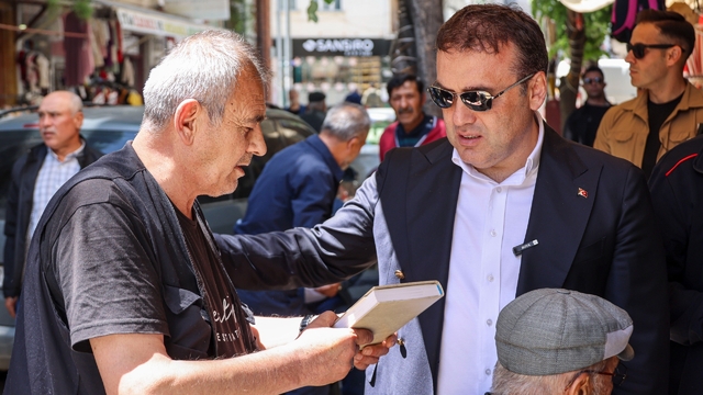Vali Sözer esnafla buluştu