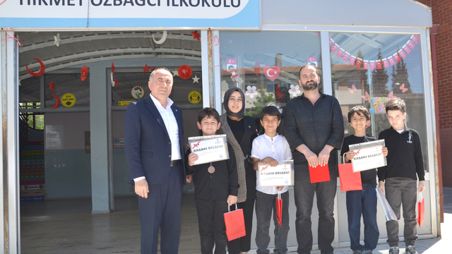 Kocaeli'de matematik olimpiyatında dereceye giren öğrenciler ödüllendirildi