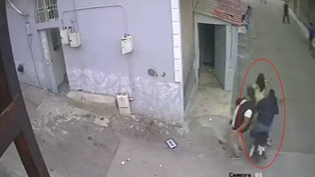 Motosikletin çarptığı kız çocuğu ağır yaralandı