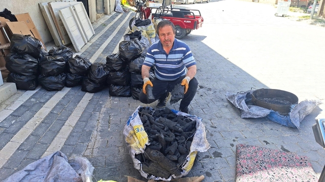 Kurban Bayramı yaklaştı, Hisarcık'ta mangal kömürü satışları arttı