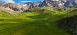 Erzincan'da 2 bin 500 rakımdaki yayla hayran bırakıyor
"Saklı Cennet" Sohma...