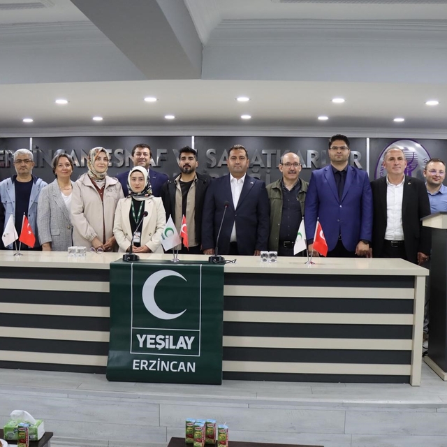 Yeşilay Erzincan genel kurulu yapıldı