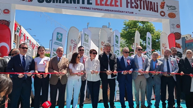 Osmaniye'de "3. Lezzet Festivali"  kortej yürüyüşüyle başladı