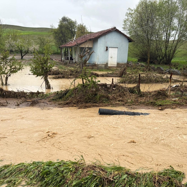Sorgun'da sağanak etkili oldu