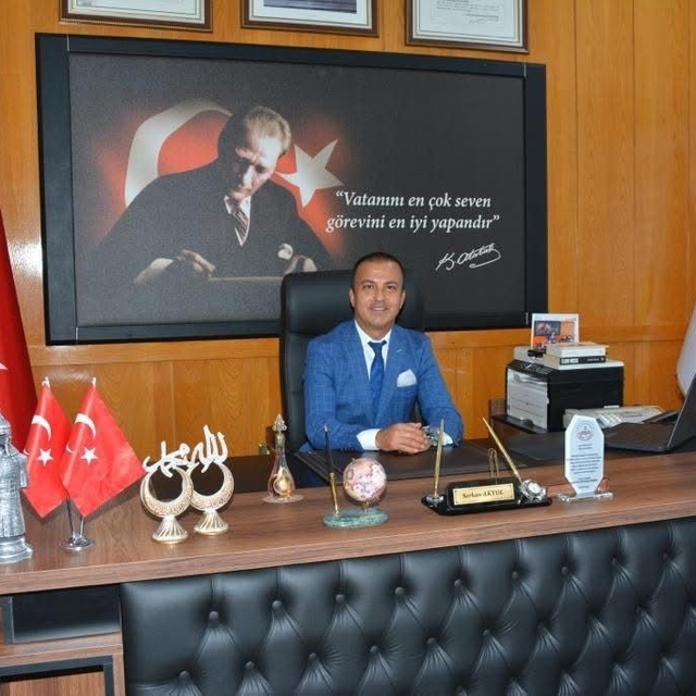 Aydın Lisesi Müdürü Akyol, Yenipazar'a atandı