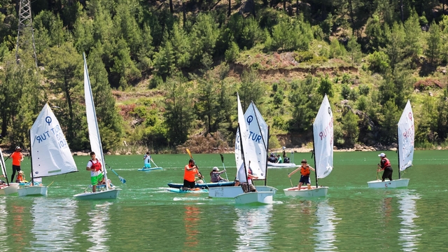 Burdur'da "Karacaören Doğa ve Su Sporları" etkinliği yapıldı
