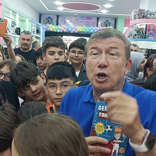 Tanju Çolak'tan Galatasaray yönetimine sitem: "Biz gavur muyuz kardeşim?"