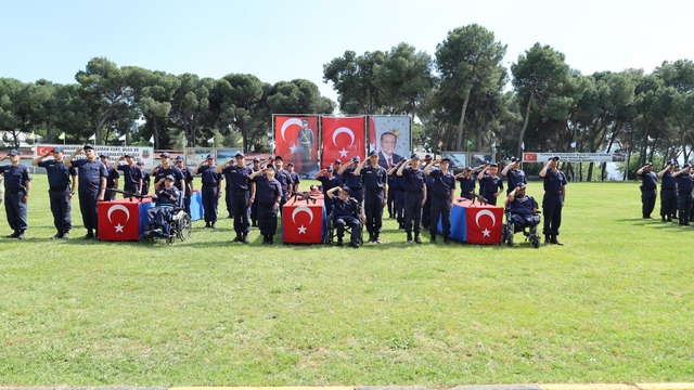 Aydın'da 22 özel birey askerlik yemini etti