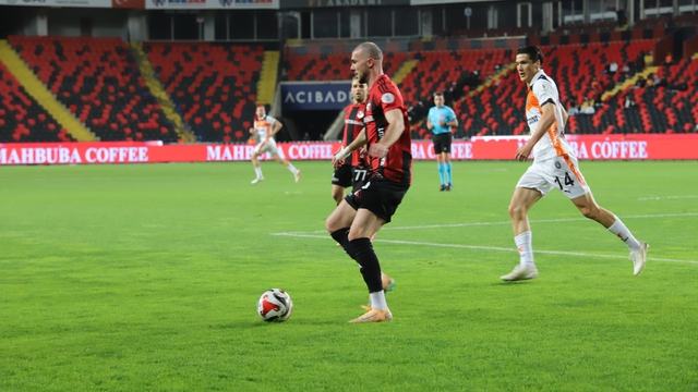 Trendyol Süper Lig: Gaziantep FK: 1 - Başakşehir: 2 (Maç Sonucu)