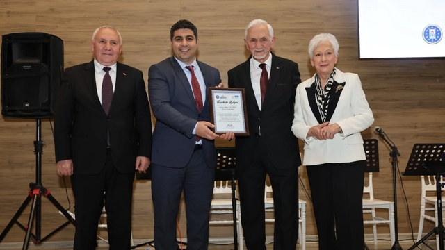 Kütahya'da Tekin Uğurel için "Saygı Gecesi" düzenlendi