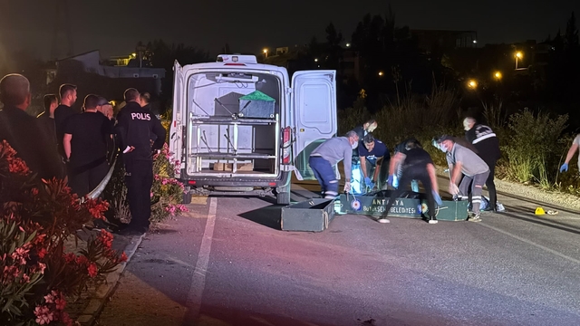 Antalya'da çıkan tartışma cinayetle bitti: 3 ölü