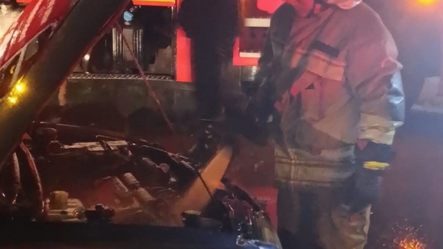 İskenderun'da araç yangını