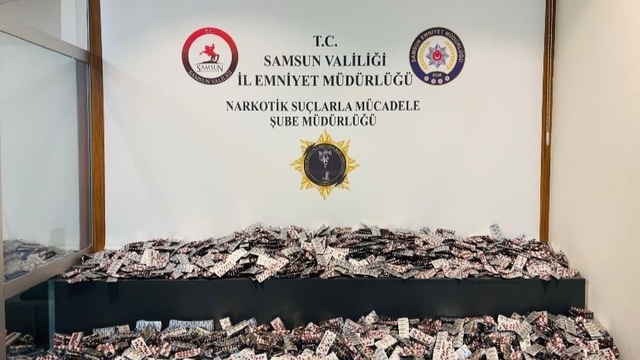 Samsun'da 33 bin  uyuşturucu hap ele geçirildi: 2 kişi tutuklandı
