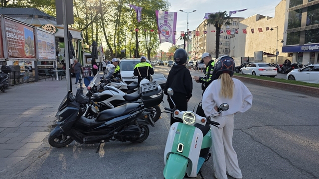 Ereğli'de motosiklet denetimi: Trafik ekipleri göz açtırmadı
