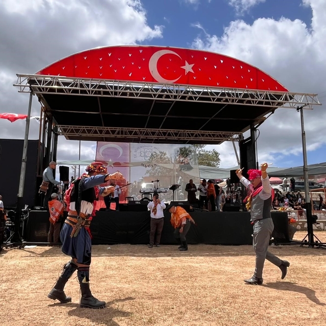 Yörükler Yatağan'da buluştu
Geleneksel Yörük Toyu gerçekleştirildi