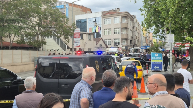 Çorlu'da silahlı kavga ihbarına giden 2 polis şehit oldu