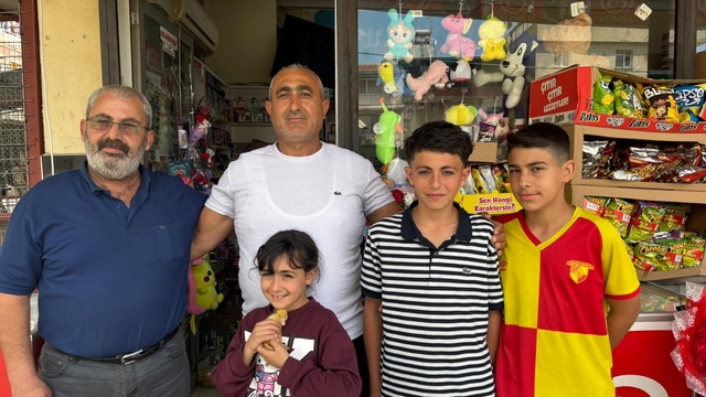 13 yaşındaki Yusuf'un dürüstlüğü mahalleye örnek oldu